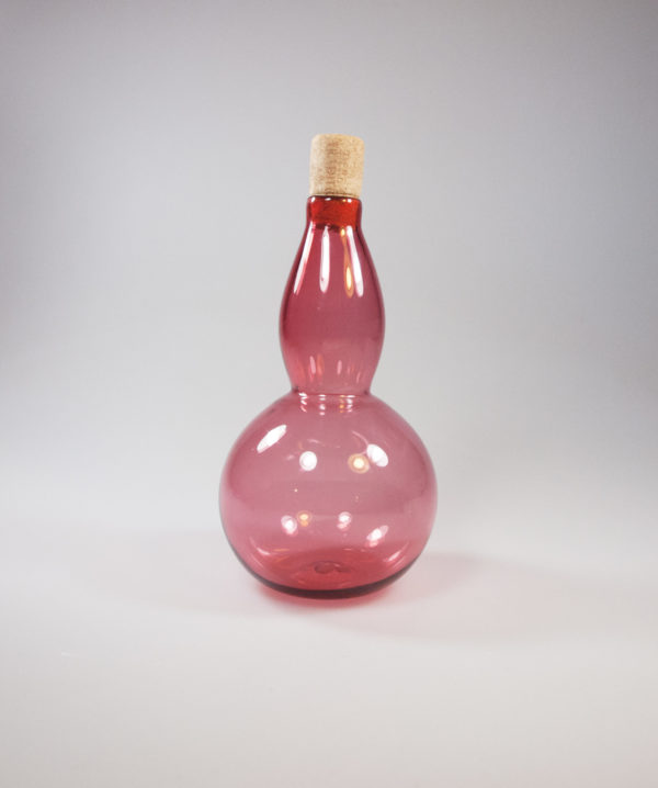 Grande Pouteille Courd rose, gourde de table ou de voyage fourni avec un bouchon liège upcyclé, stérilisé et mis en forme dans la gourde.